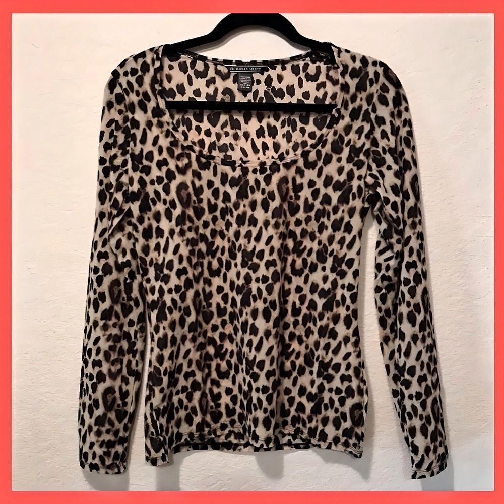 Victoria Secret leopard print top - Picture 2 of 7